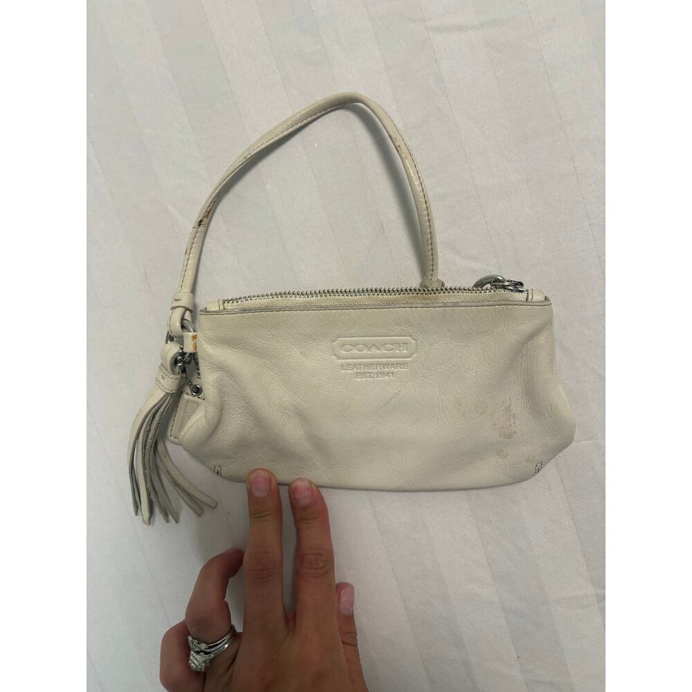 Vintage Coach White Leather Wristlet